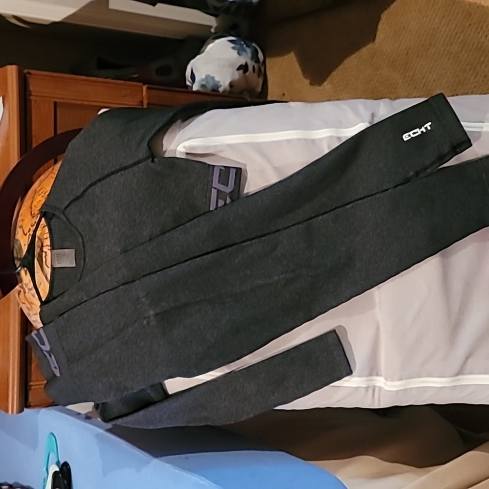 Echt compression set